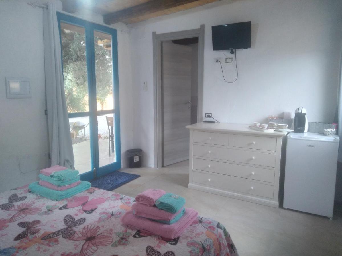 Sole In Ogliastra Bed & Breakfast Jerzu ภายนอก รูปภาพ